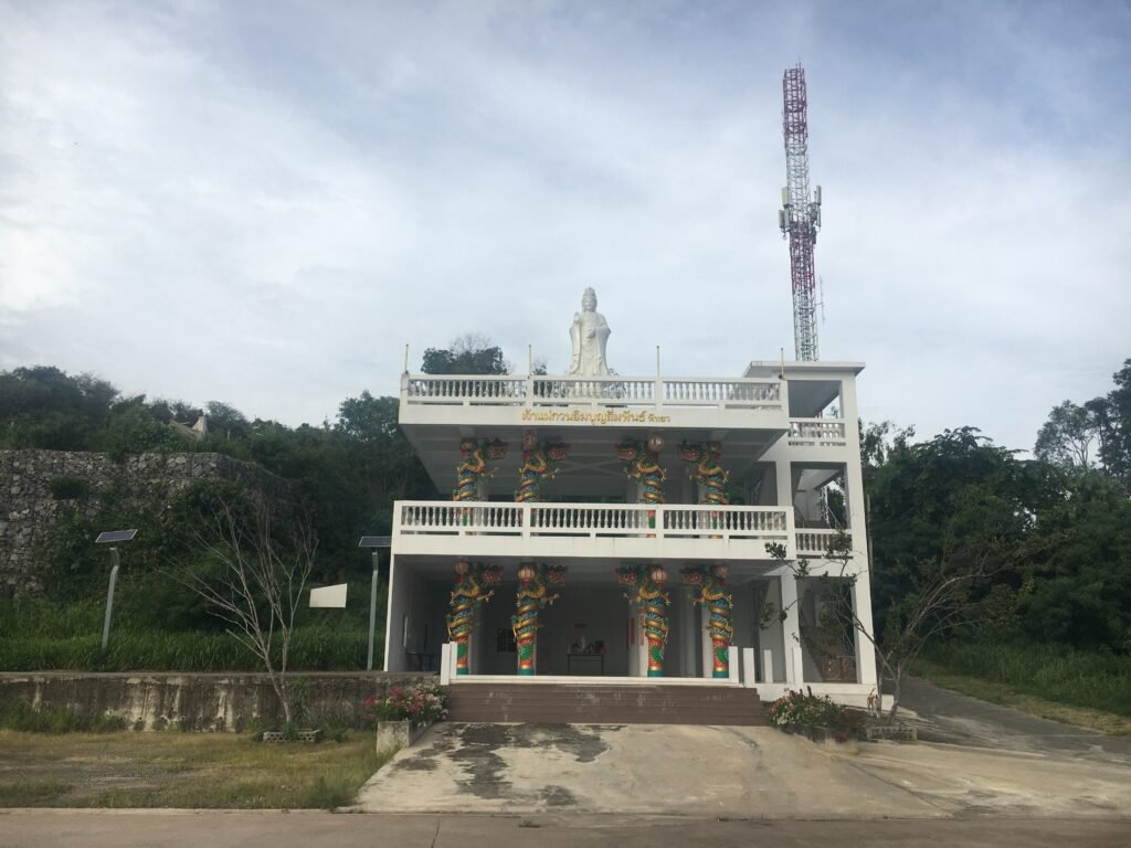 Wat Boon Samphan, Pattaya (staircase to shrines with city views)