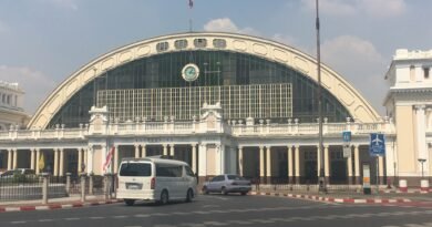 Hua Lamphong Train Station Bangkok - Exterior
