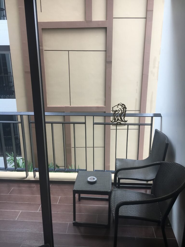 March Hotel - Balcony
